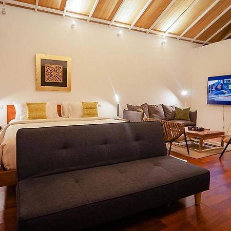 Bias Villa Seminyak Esterno foto