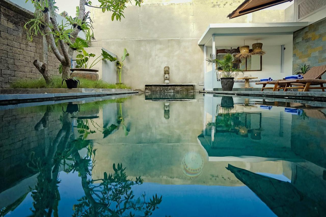 Bias Villa Seminyak Esterno foto