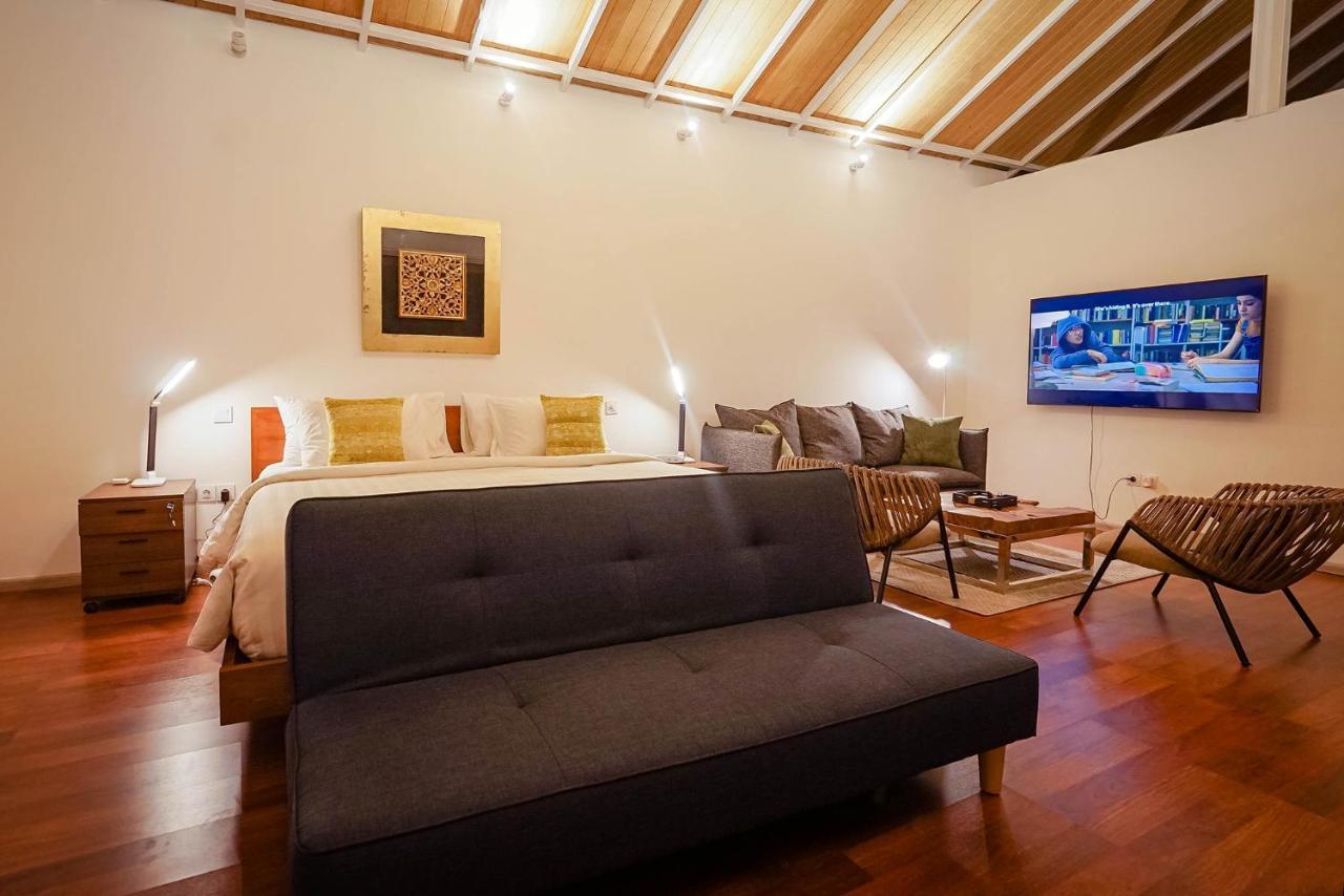 Bias Villa Seminyak Esterno foto