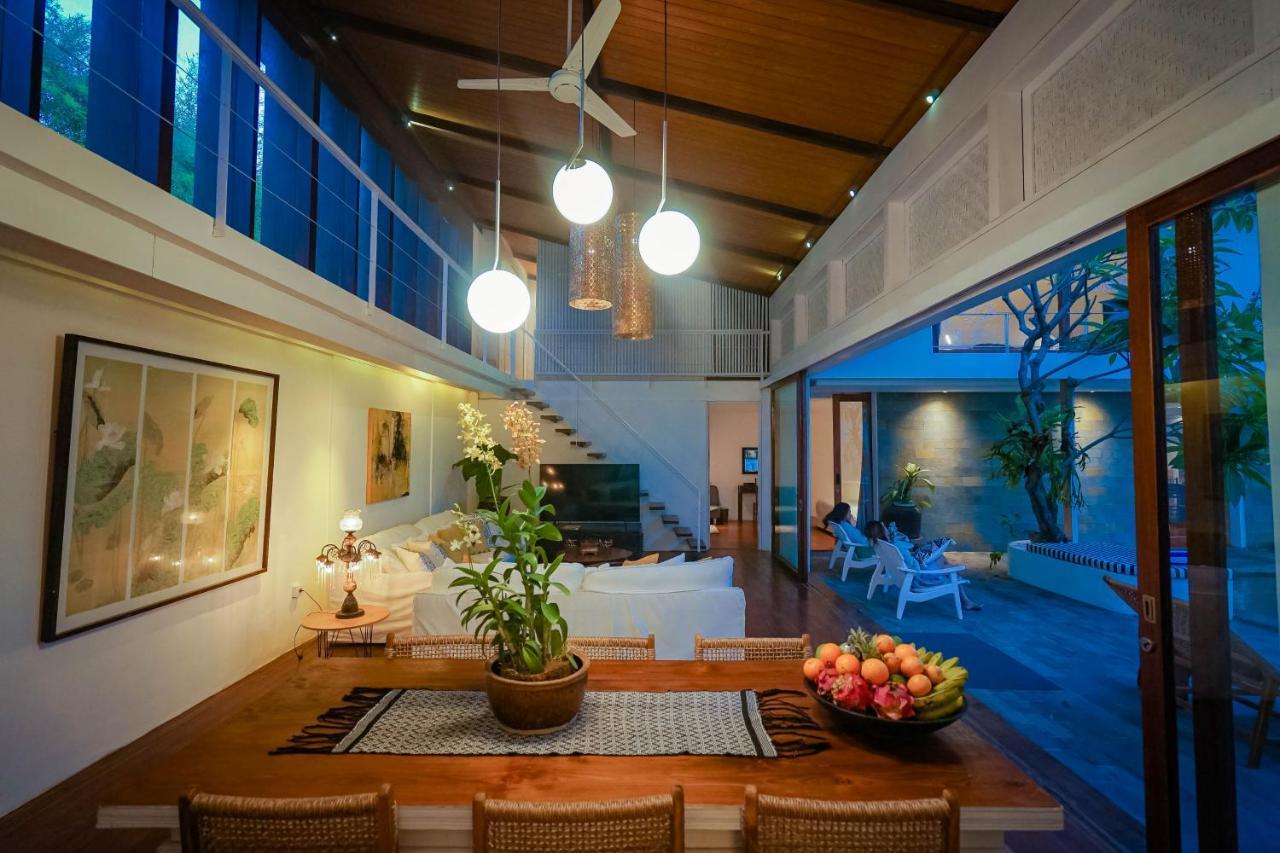 Bias Villa Seminyak Esterno foto