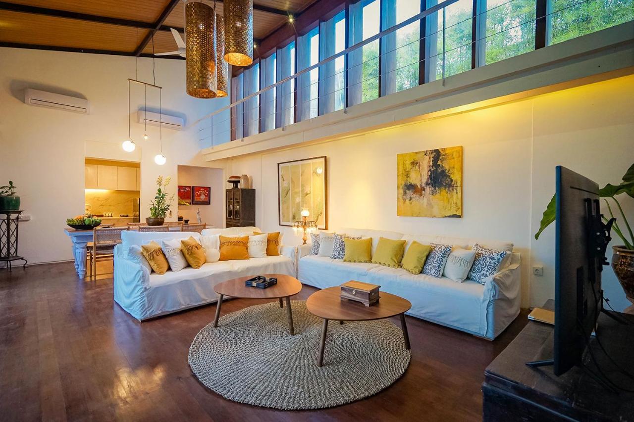 Bias Villa Seminyak Esterno foto