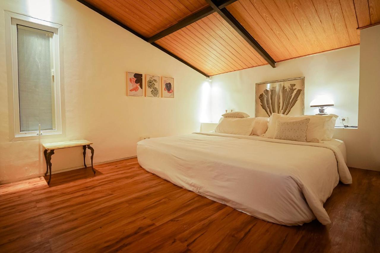 Bias Villa Seminyak Esterno foto
